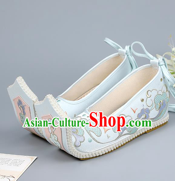 China Ming Dynasty Court Shoes Embroidered Cloud Shoes Traditional Hanfu Shoes Light Blue Shoes