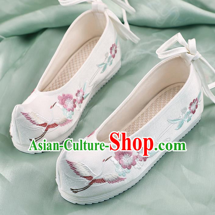 China Hanfu Bow Shoes Handmade Shoes National Shoes White Cloth Shoes Traditional Embroidered Crane Plum Shoes