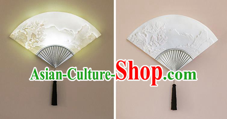 Chinese Traditional Palace Fan Wall Lamp Handmade Classical Lanterns Resin Lantern