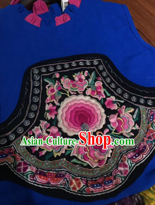 China Embroidered Blue Flax Qipao Costume Tang Suit Sleeveless Dress Yunnan Women Clothing