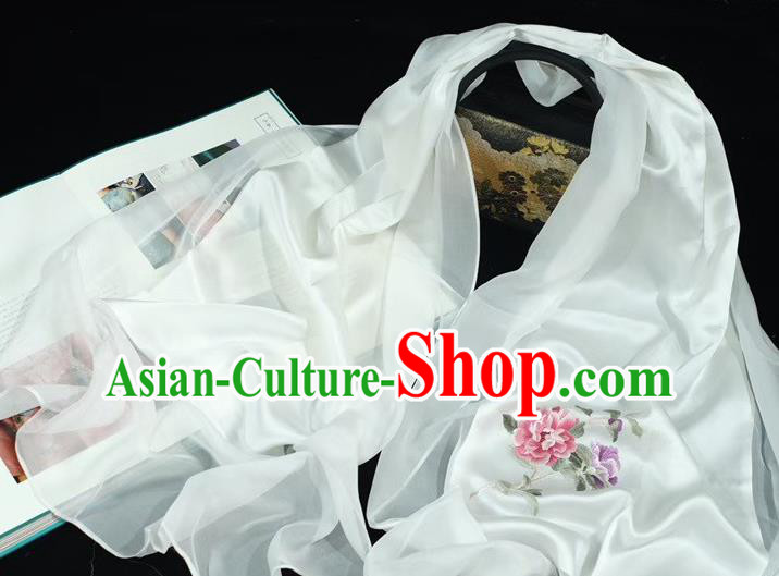 China Traditional Mother Cappa Exquisite Suzhou Embroidered Tippet White Silk Scarf Embroidery Peony Accessories