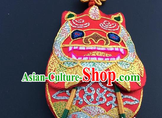 Traditional China Embroidered Car Pendant Embroidery Cat Craft