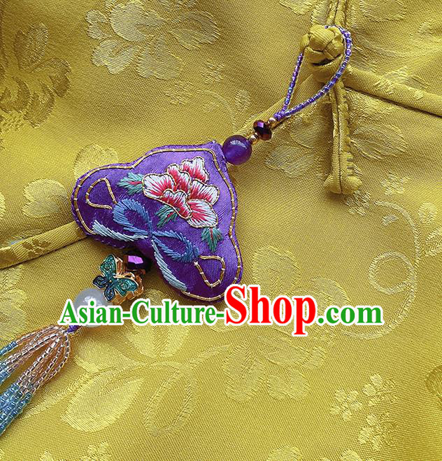 China Traditional Accessories Embroidered Purple Silk Brooch Classical Cheongsam Pearls Tassel Pendant