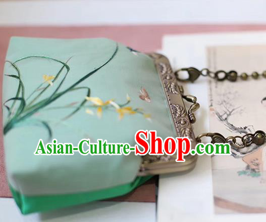 China Traditional Embroidered Green Silk Bag Suzhou Embroidery Orchids Handbag