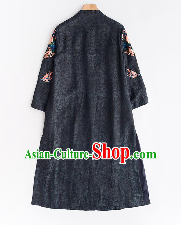 Chinese Traditional Embroidered Costume Classical Black Silk Coat Tang Suit Outer Garment