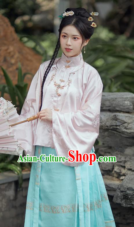 China Ancient Royal Princess Costumes Traditional Ming Dynasty Noble Female Apparels Patrician Clothing