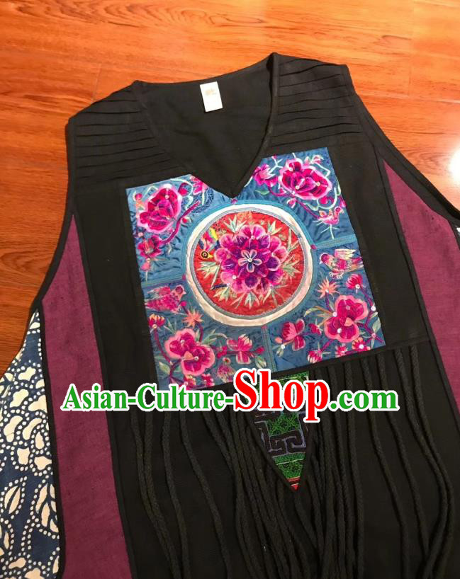 Chinese Traditional Minority Women Embroidery Purple Flax Robe National Clothing Embroidered Dress