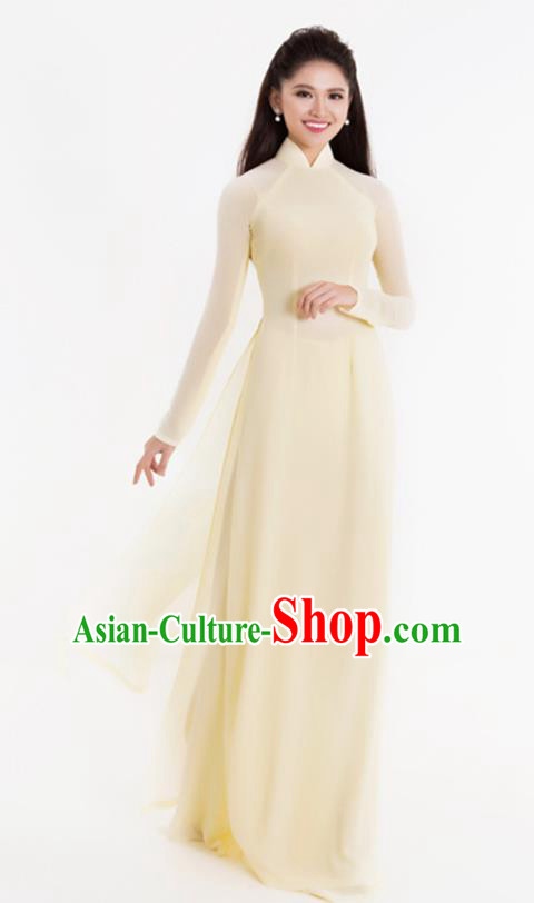 Asian Vietnam Classical Beige Ao Dai Qipao Traditional Vietnamese Costumes Cheongsam Dress and Pants for Women