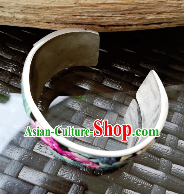China Handmade Miao Ethnic Embroidered Bracelet Traditional National Silver Bangle Accessories