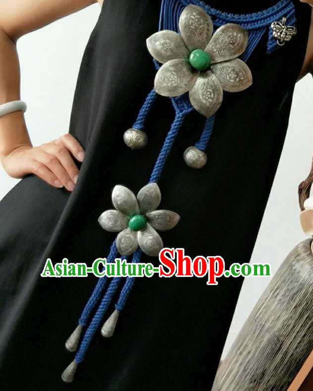 Handmade China National Silver Flowers Tassel Accessories Traditional Blue Sennit Necklet