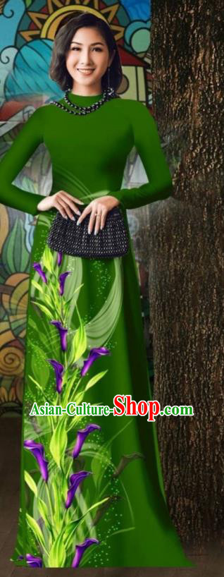 Traditional Deep Green Ao Dai Cheongsam Vietnamese Oriental Qipao Dress with Loose Pants Outfits Vietnam Stage Show Costume