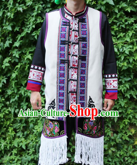 Chinese Bai Nationality Embroidered Long Tassel Vest Quality Ethnic Men Costumes White Flax Waistcoat