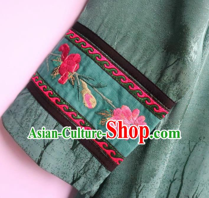 Chinese National Green Qipao Dress Women Traditional Embroidered Classical Cheongsam Clothing