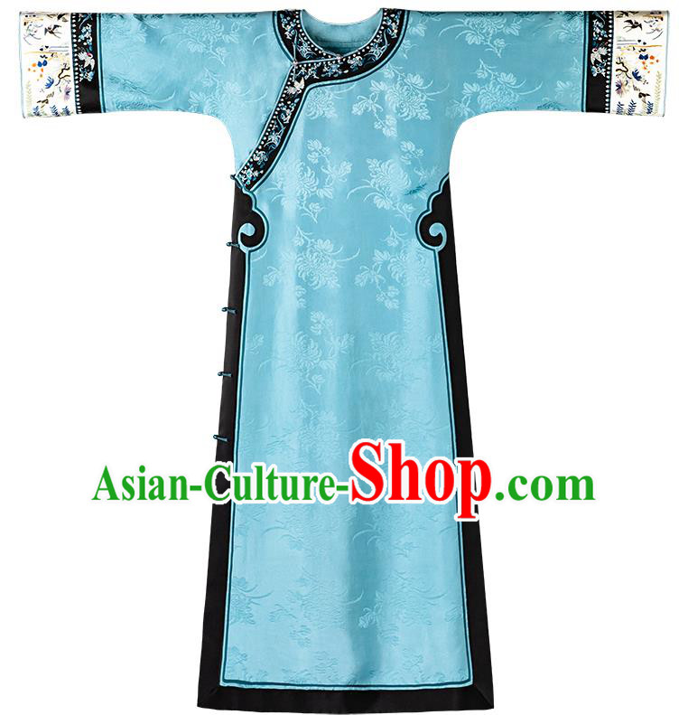 China Traditional Qing Dynasty Qipao Dress Embroidered Blue Silk Cheongsam