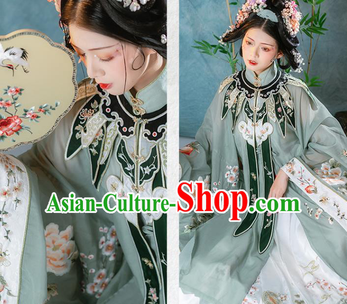 Ancient China Traditional Hanfu Clothing Traditional Ming Dynasty Court Women Embroidered Costumes