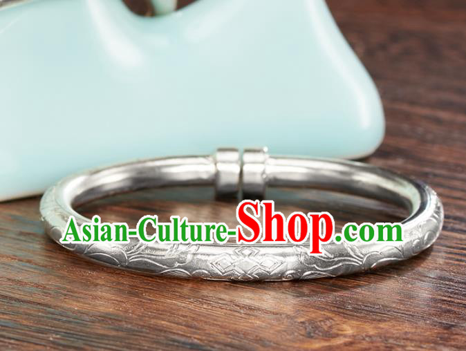 China Tang Dynasty Empress Jewelry Accessories Ancient Court Woman Carving Silver Bracelet