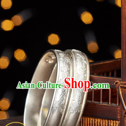 China Handmade Carving Silver Jewelry Accessories Wedding Bracelet