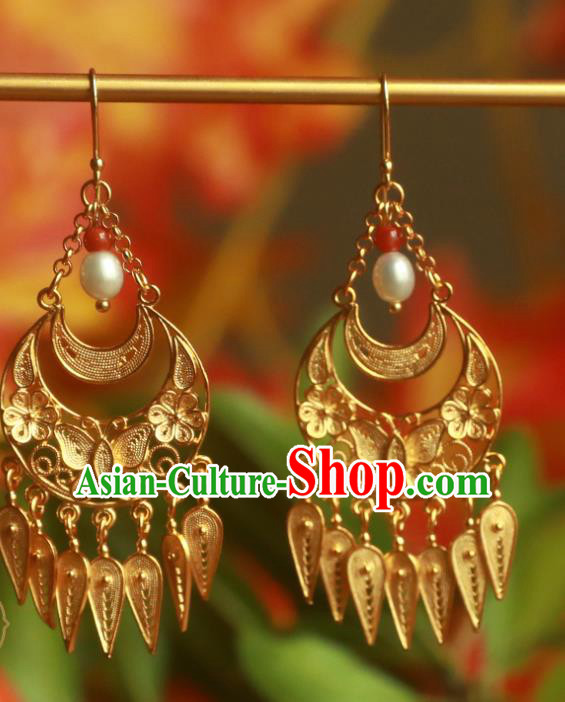Handmade Chinese Ming Dynasty Pearls Earrings Traditional Accessories Ancient Court Golden Butterfly Ear Jewelry