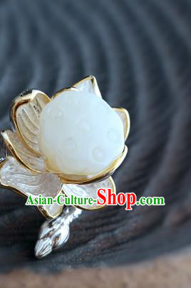 China Handmade Silver Carving Ring Traditional Jewelry Accessories White Jade Lotus Seedpod Circlet