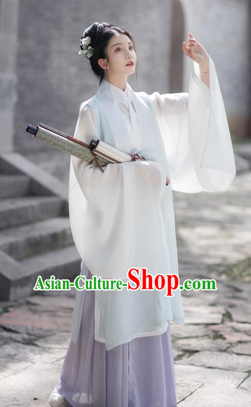 China Ancient Ming Dynasty Young Lady Historical Clothing Traditional Hanfu Dress for Women
