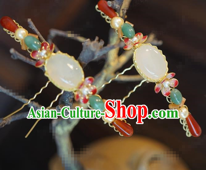China Traditional Plum Blossom Hair Comb Wedding Xiuhe Suit Hair Accessories Bride Jade Hair Stick