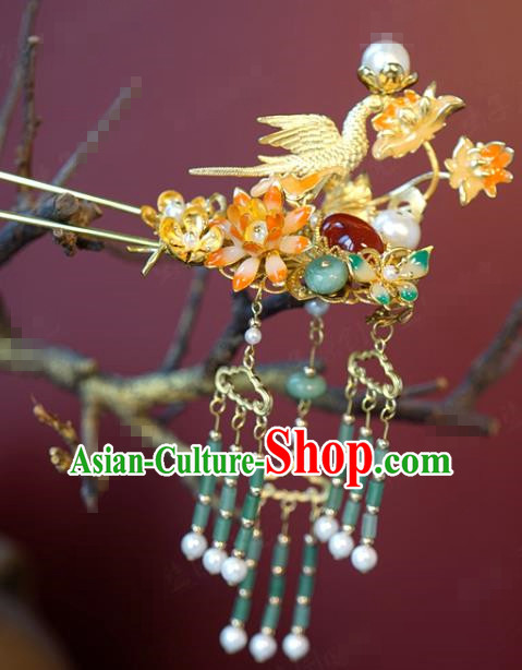 China Traditional Jade Tassel Hair Stick Wedding Xiuhe Suit Hair Accessories Bride Golden Bird Hairpin
