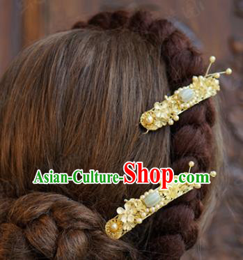 China Ancient Princess Jade Hairpins Traditional Xiuhe Suit Hair Accessories Wedding Bride Golden Hair Sticks