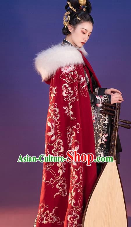 China Ancient Princess Embroidered Red Cloak Costume Traditional Jin Dynasty Court Beauty Clothing
