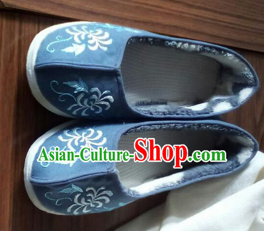 Chinese Traditional Handmade Embroidered Chrysanthemum Navy Shoes Opera Shoes Hanfu Shoes Ancient Princess Shoes for Women