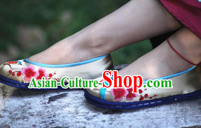 Chinese Embroidered Plum Blossom Satin Shoes Handmade Hanfu Shoes Traditional National Shoes for Women