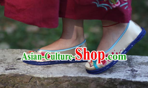 Chinese Embroidered Plum Blossom Satin Shoes Handmade Hanfu Shoes Traditional National Shoes for Women