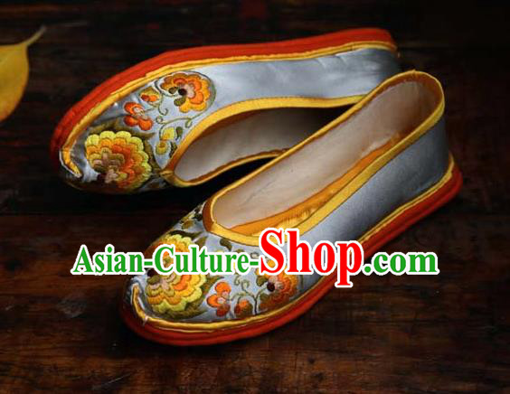 Chinese Traditional National Embroidered Light Blue Satin Shoes Hanfu Shoes for Women