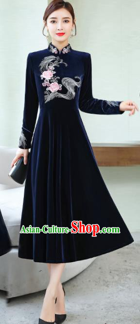 Chinese Traditional Embroidered Navy Velvet Cheongsam Costume China National Qipao Dress for Women