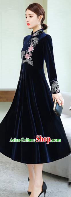 Chinese Traditional Embroidered Navy Velvet Cheongsam Costume China National Qipao Dress for Women