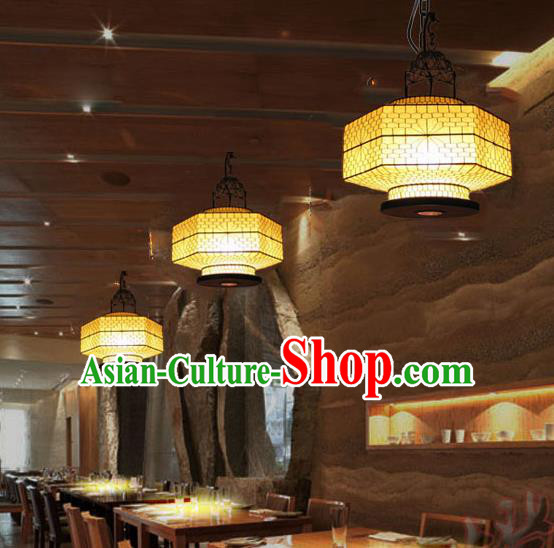 Chinese Traditional Handmade Iron Woven Yellow Ceiling Lantern New Year Palace Lamp