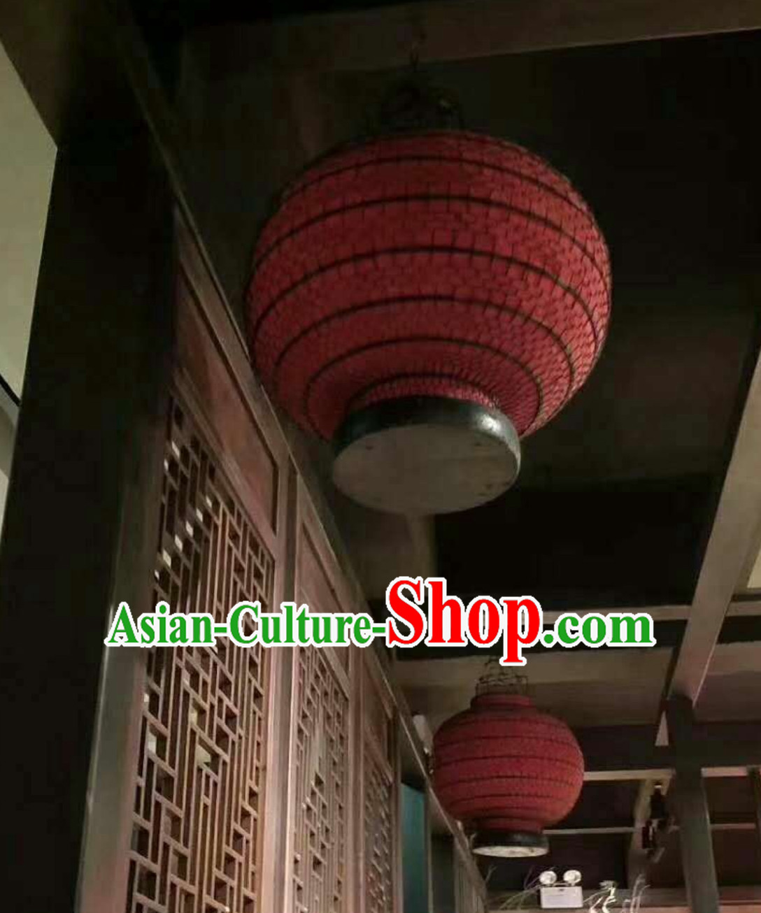 Lucky Red Chinese Classical Handmade Iron Mesh Lantern