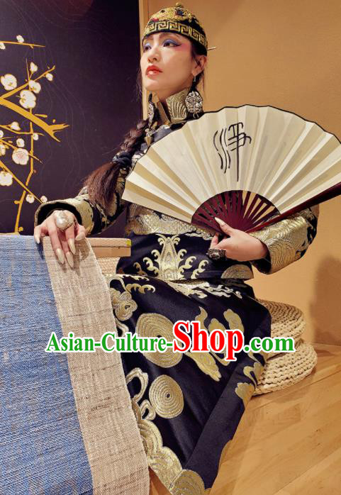 Chinese Traditional Black Brocade Blouse and Skirt Tang Suit Costumes for Women