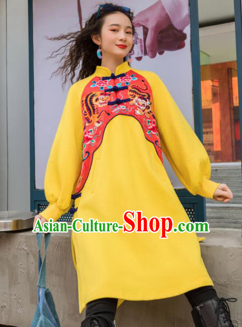 Chinese Traditional Embroidered Tiger Yellow Jacket National Overcoat Costumes for Women
