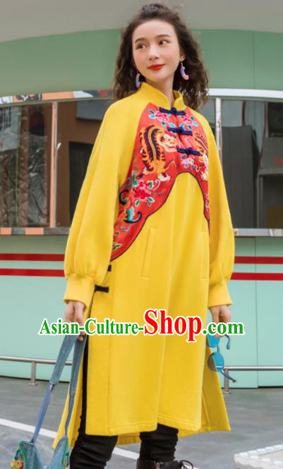 Chinese Traditional Embroidered Tiger Yellow Jacket National Overcoat Costumes for Women