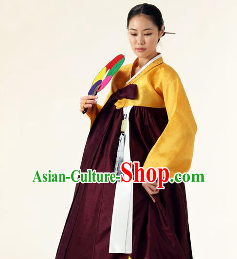 Korean Traditional Court Hanbok Yellow Blouse and Purplish Red Dress Garment Asian Korea Fashion Costume for Women