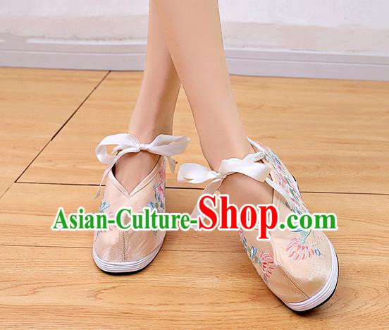 Asian Chinese Traditional Wedding Beige Satin Shoes Embroidered Shoes Opera Shoes Hanfu Shoes for Women