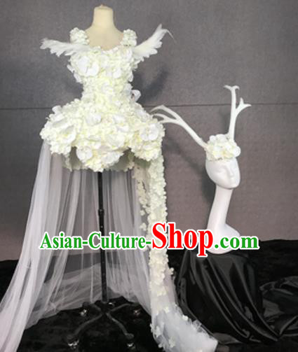Top Grade Modern Dance Fairy White Flowers Short Dress Catwalks Compere Costume for Women