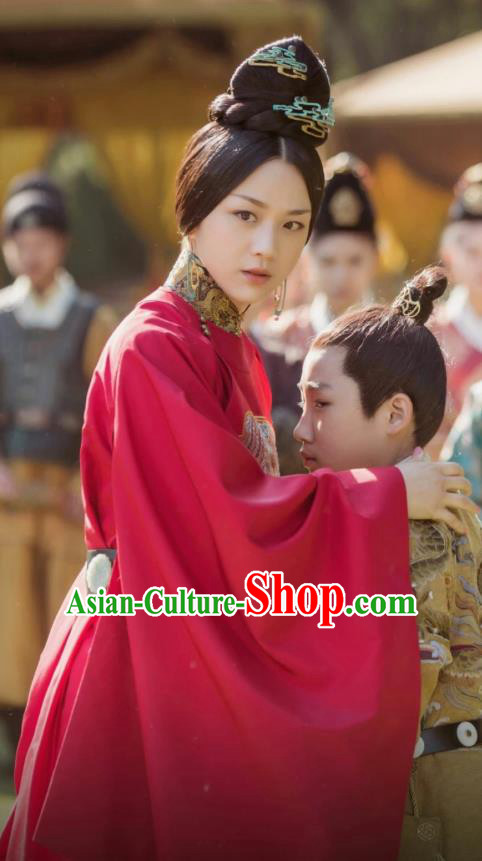 Chinese Ancient Queen Mother Embroidered Clothing Drama Empress of the Ming Dynasty Sun Ruowei Replica Costumes for Women