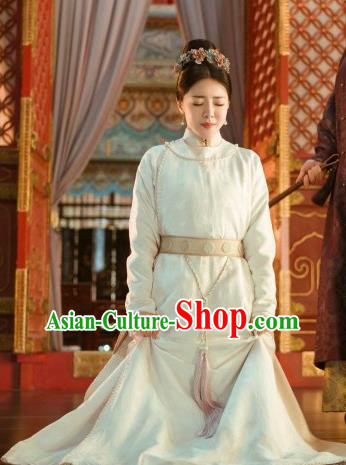 Chinese Ancient Drama Empress of the Ming Dynasty Court Maid Hu Shanxiang Replica Costumes and Headpiece Complete Set