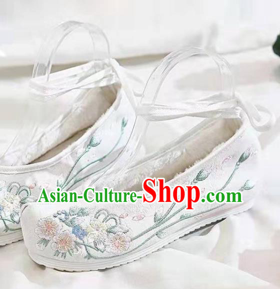 Chinese Embroidered Flowers White Shoes Hanfu Shoes Women Shoes Opera Shoes Princess Shoes