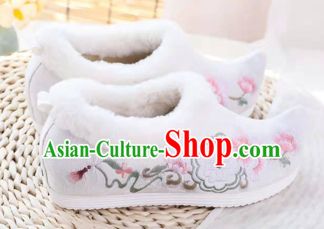 Chinese Winter Embroidered White Shoes Hanfu Shoes Women Shoes Opera Shoes Princess Shoes