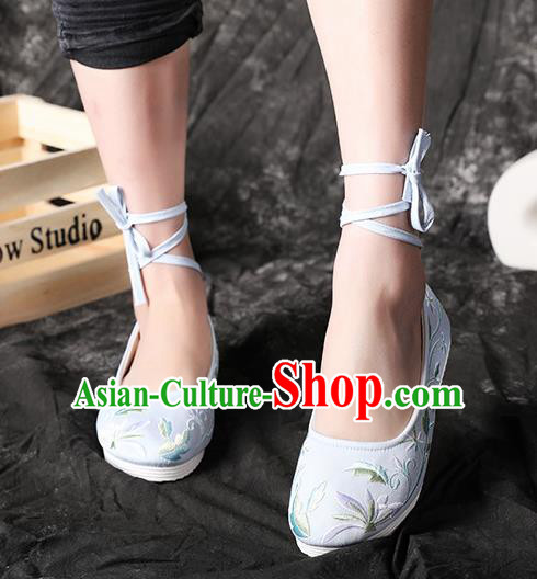 Chinese Embroidered Light Blue Shoes Hanfu Shoes Women Shoes Opera Shoes Princess Shoes