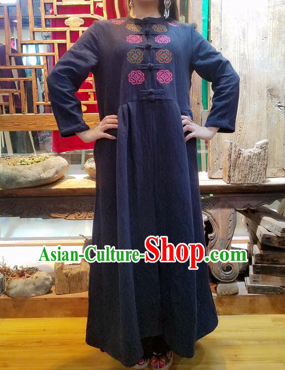 Traditional Chinese Embroidered Black Flax Dust Coat Handmade National Overcoat Costume for Women