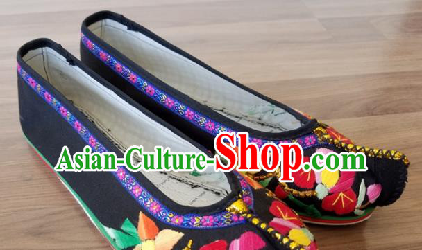 Traditional Chinese Embroidered Black Shoes National Ethnic Shoes Hanfu Shoes for Women
