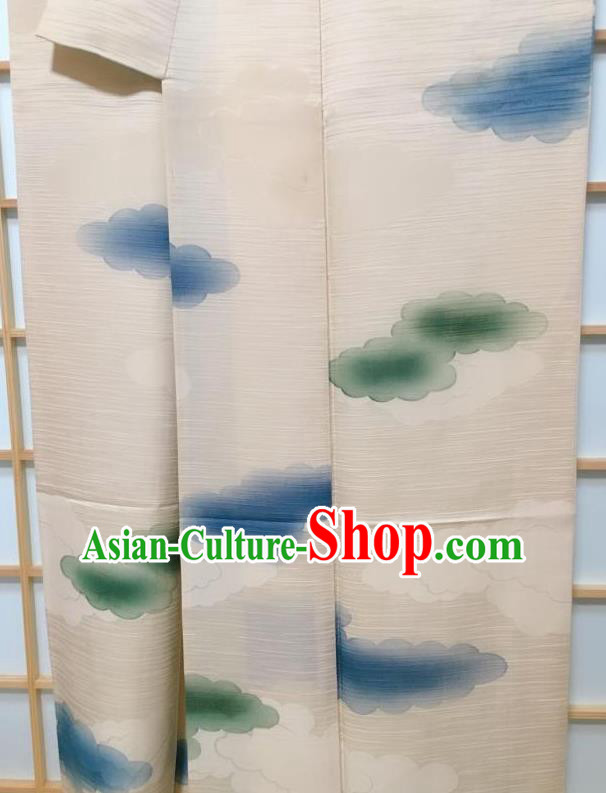 Japanese Classical Cloud Pattern White Kimono Japan Traditional Yukata Dress Costume for Women
